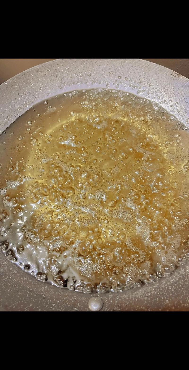 建发上郡美食街里的一杯暖意 鲜草莓烤奶与玫瑰桑葚烤奶的食客笔记